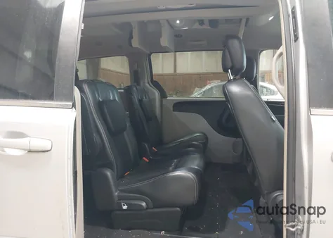 2012 Chrysler Town & Country Touring from USA, damaged, VIN 2C4RC1BG0CR383365